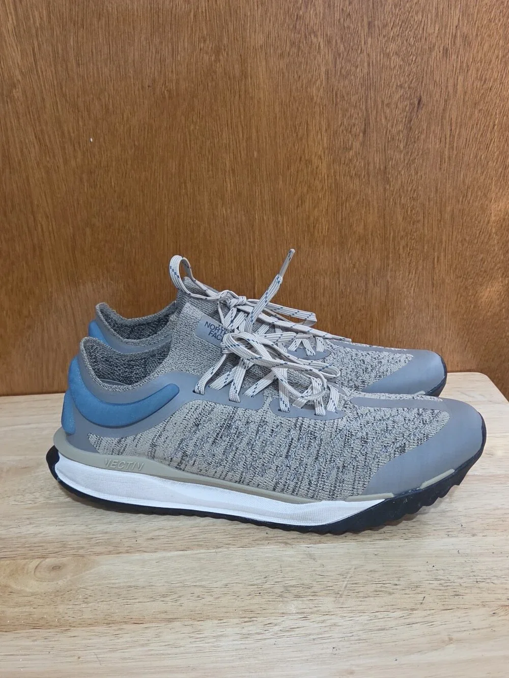 The North Face Mens Vectiv Escape Knit Trail Running Active Shoes Size 10.5